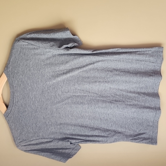 ✨️3/$20 ✨️Pink armadillo t-shirt 🏈 - Picture 3 of 3